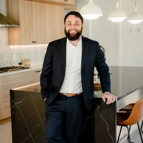 Geoffry Kaatz, licensed Realtor with The Nest Team at Compass